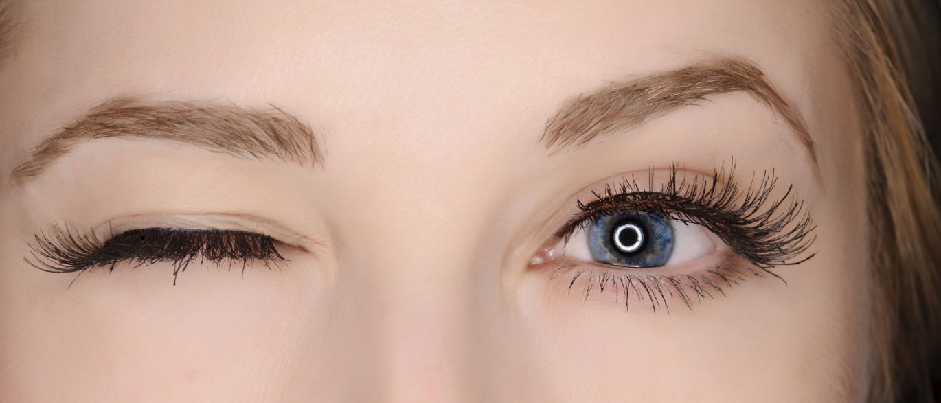 Num piscar de olhos vamos te ensinar a piscar um olho de cada vez e explicar porque isso é tão importante para a sua visão