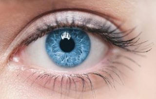 Hipermetropia: você sabe como é a visão de quem tem esse problema? Vou explicar nesse post um pouco do que acontece com os olhos dos hipermetropes, denominação de quem apresenta essa alteração.