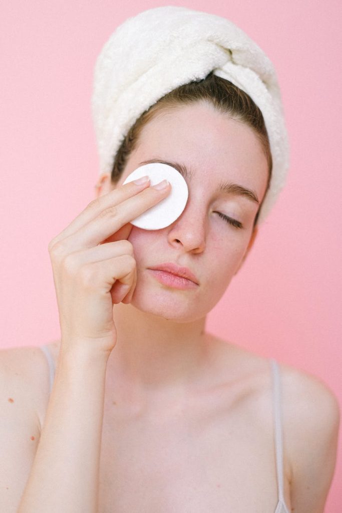 Compressas para os Olhos: Estudo Comprova Benefícios desse Recurso