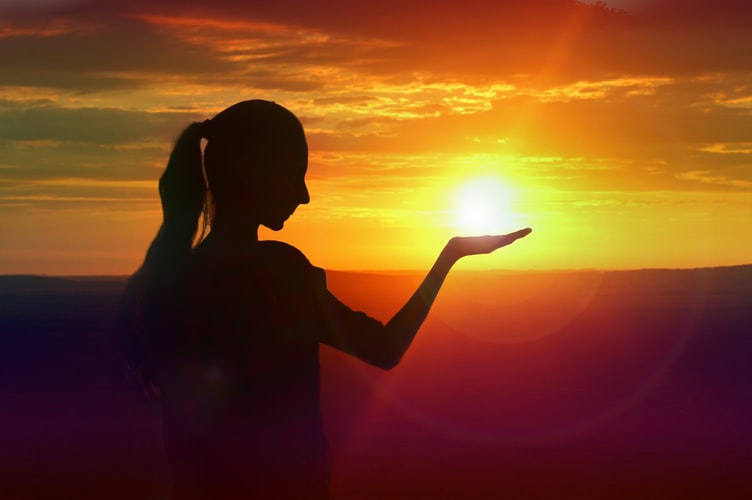 Sunning: 6 Dicas para Praticar o Banho de Sol nos Olhos